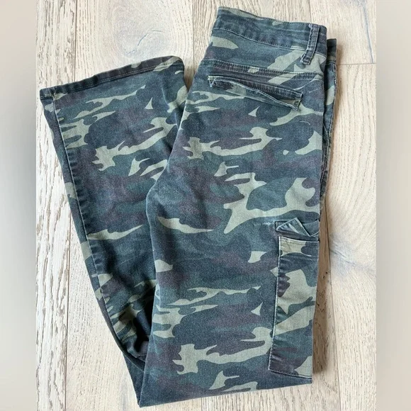VINTAGE Juniors Camo Cargo Loose Pants Size 11 - Picture 4 of 5